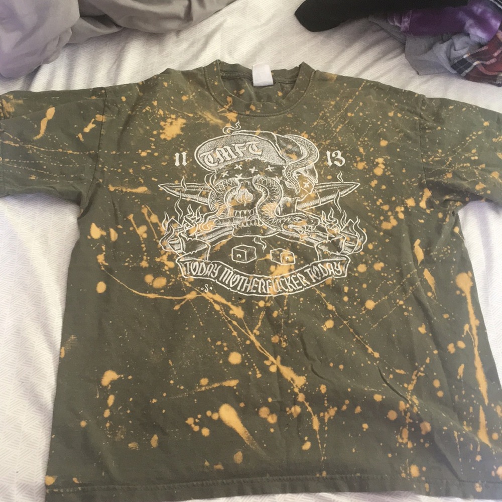 T shirt